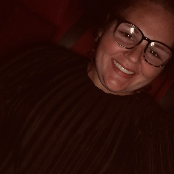 Meet your Posher, Bailey! - Picture 4 of 7